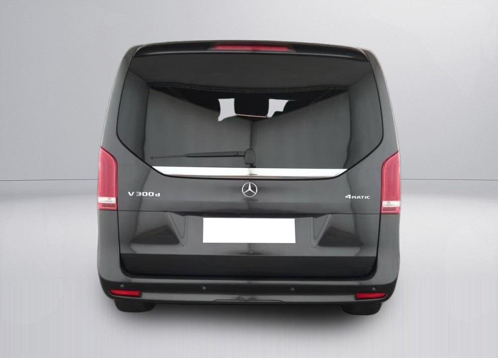 Mercedes-Benz V 300d 4MATIC AMG - foto 10