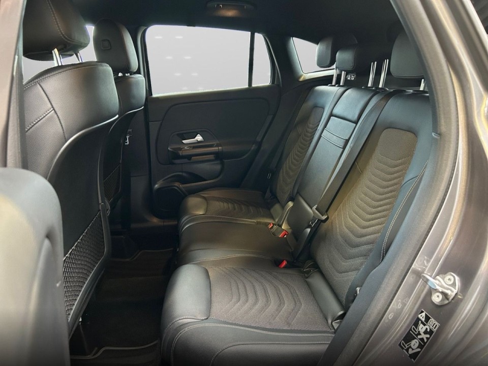 Mercedes-Benz GLA 250 4MATIC - foto 20