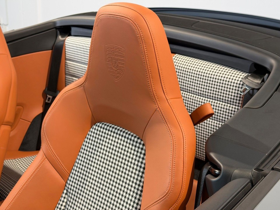 Porsche 911 Turbo S Cabriolet - foto 14