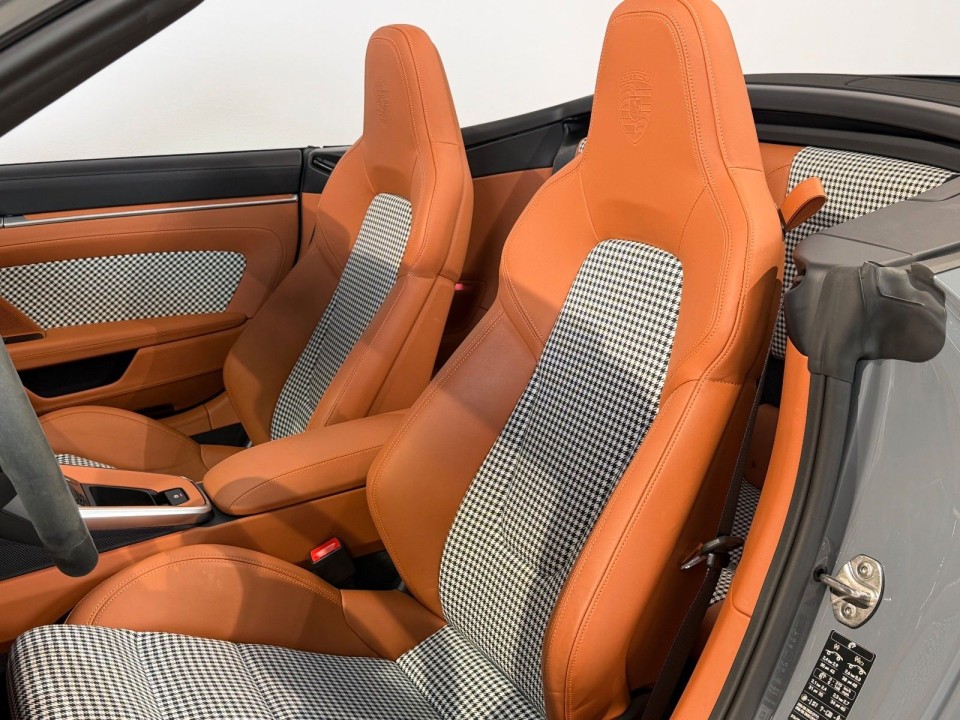 Porsche 911 Turbo S Cabriolet - foto 15