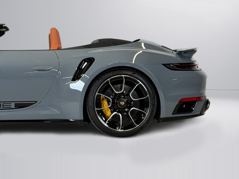 Porsche 911 Turbo S Cabriolet - foto 29
