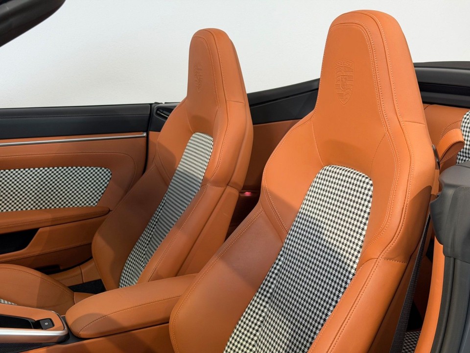 Porsche 911 Turbo S Cabriolet - foto 16