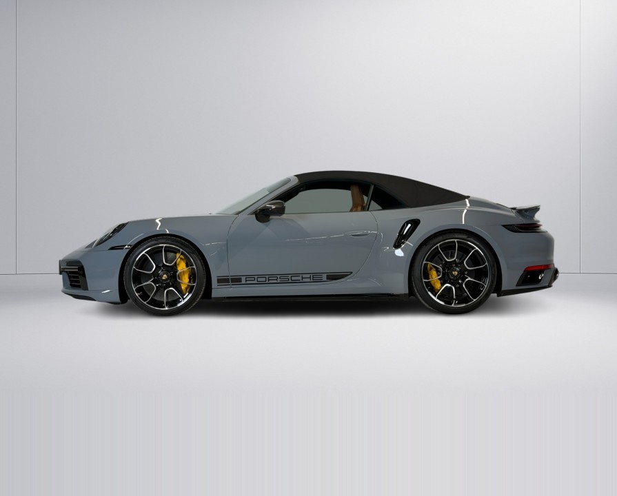 Porsche 911 Turbo S Cabriolet (5)