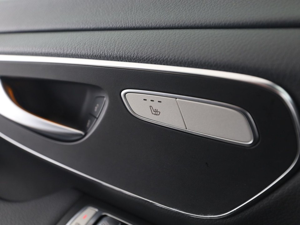 Mercedes-Benz V 300d 4MATIC AMG - foto 14