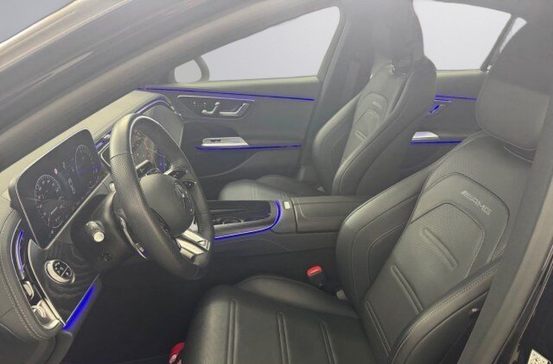 Mercedes-Benz E AMG 53 4MATIC+ - foto 7