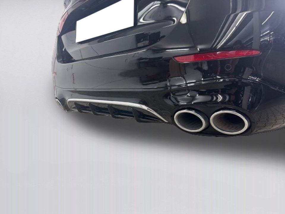 Mercedes-Benz E AMG 53 4MATIC+ - foto 19