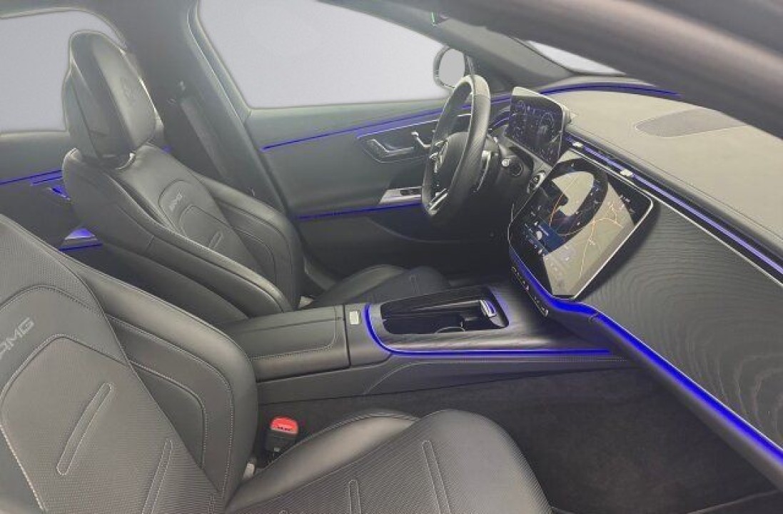 Mercedes-Benz E AMG 53 4MATIC+ - foto 8