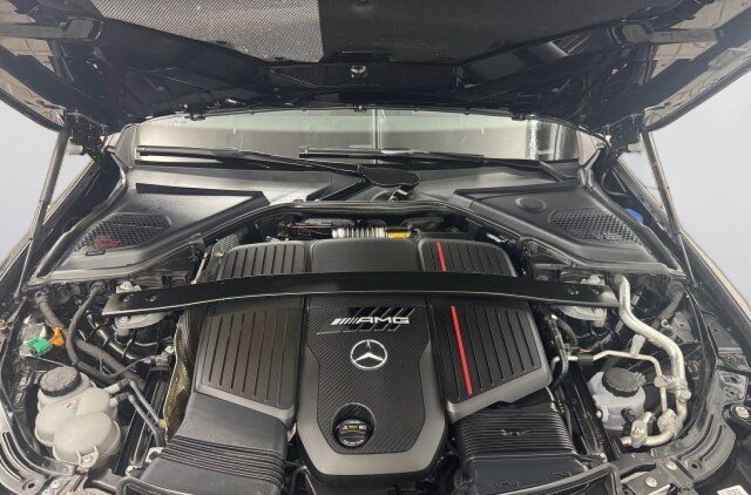 Mercedes-Benz E AMG 53 4MATIC+ - foto 21