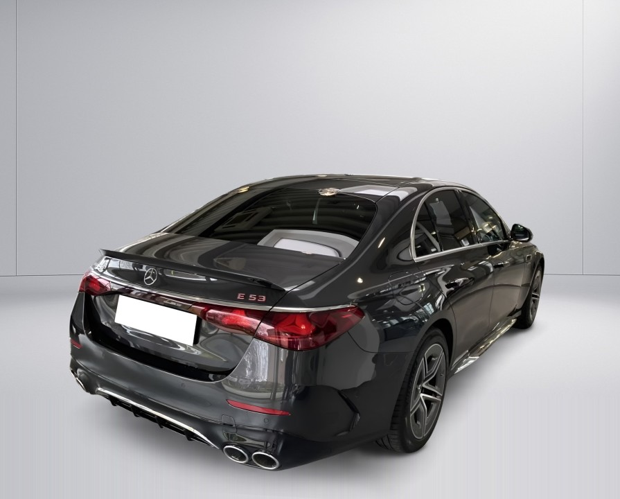 Mercedes-Benz E AMG 53 4MATIC+ (5)