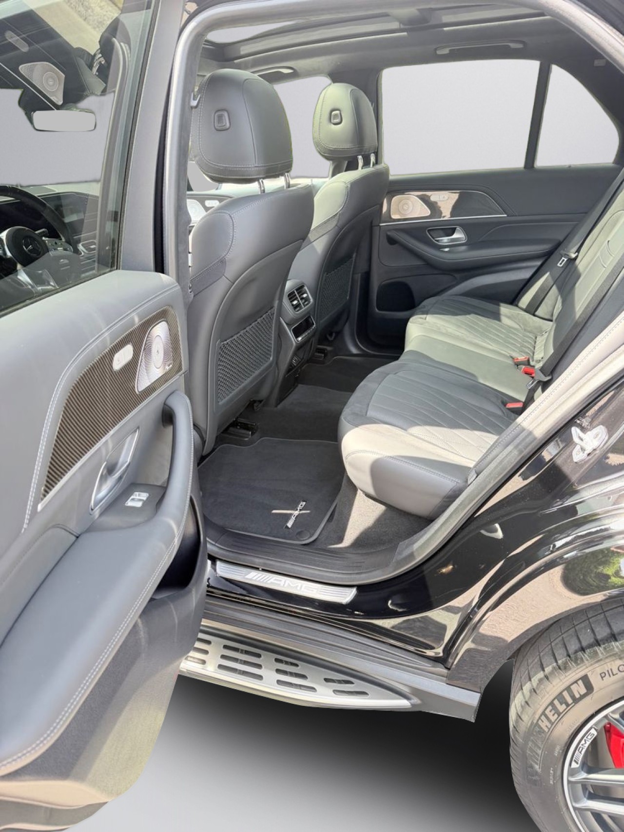 MERCEDES-BENZ GLE 2023 — imagine 17