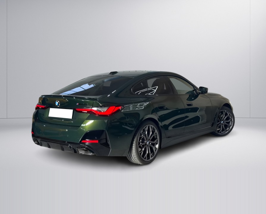 BMW Seria 4 M440i (2)