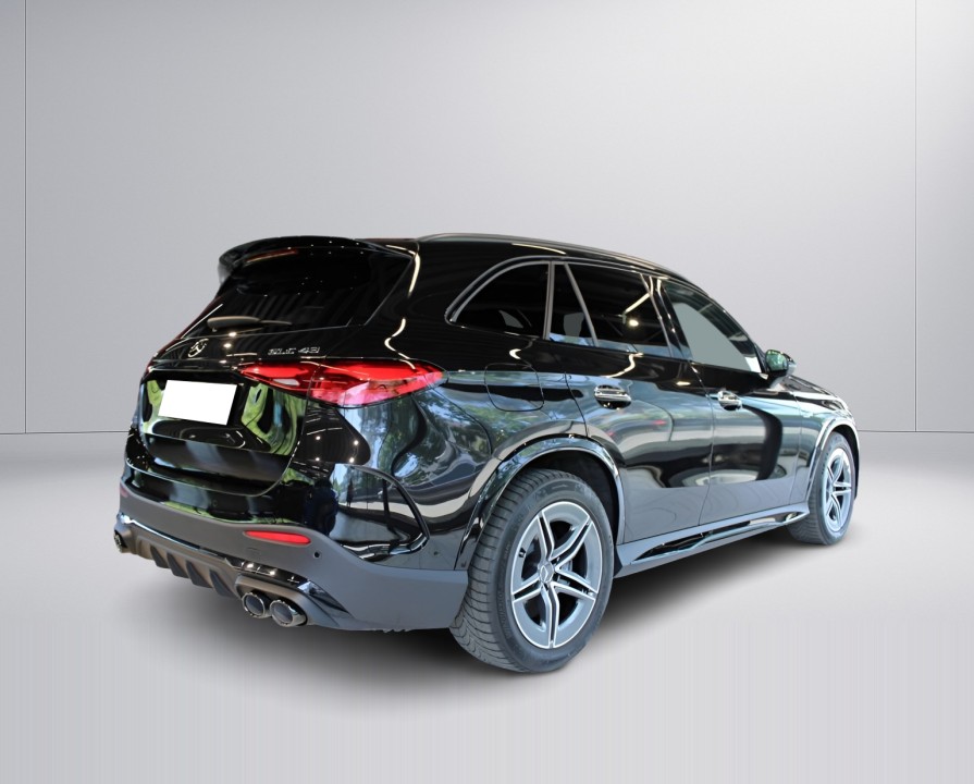 MERCEDES-BENZ GLC 2025 — imagine 3