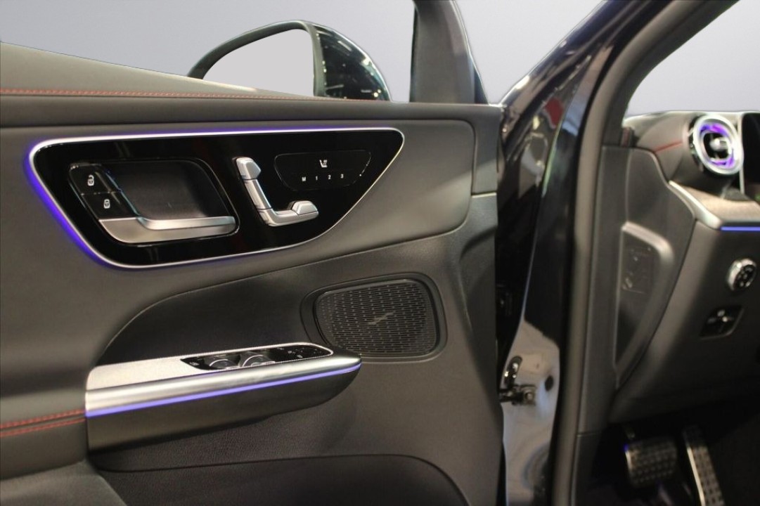 Mercedes-Benz GLC AMG 43 4MATIC - foto 33