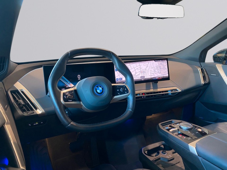BMW iX 2022 — imagine 17