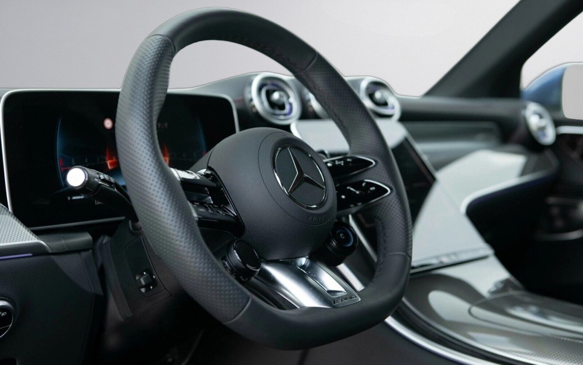 Mercedes-Benz GLC AMG 43 4MATIC - foto 16