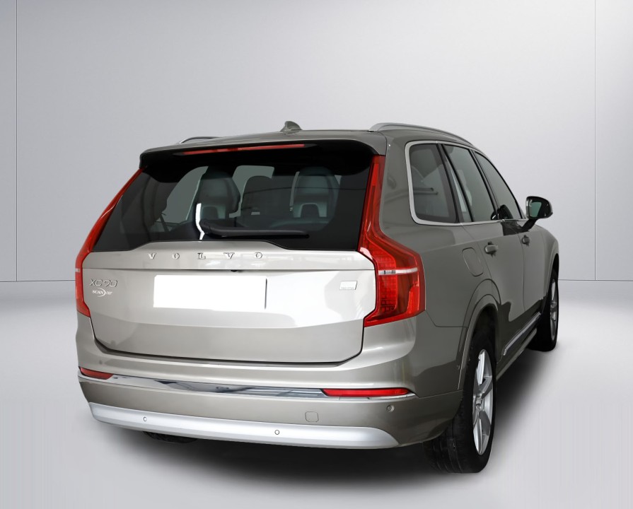 VOLVO XC90 2021 — imagine 3