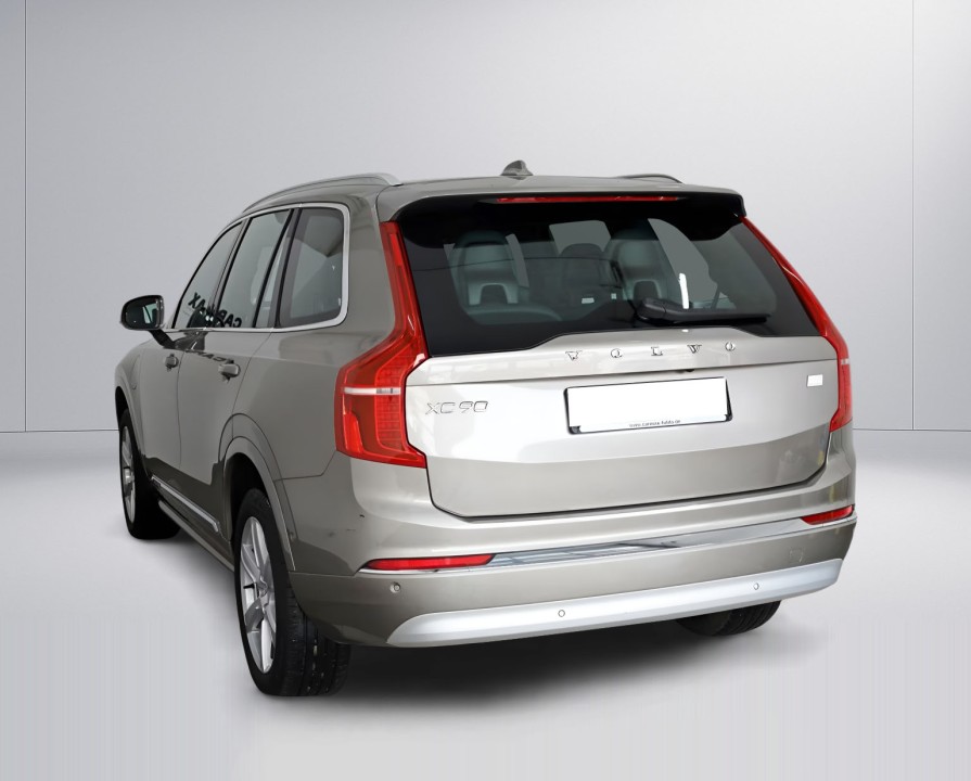 VOLVO XC90 2021 — imagine 13