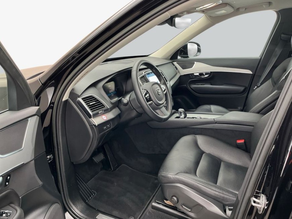 VOLVO XC90 2022 — imagine 16