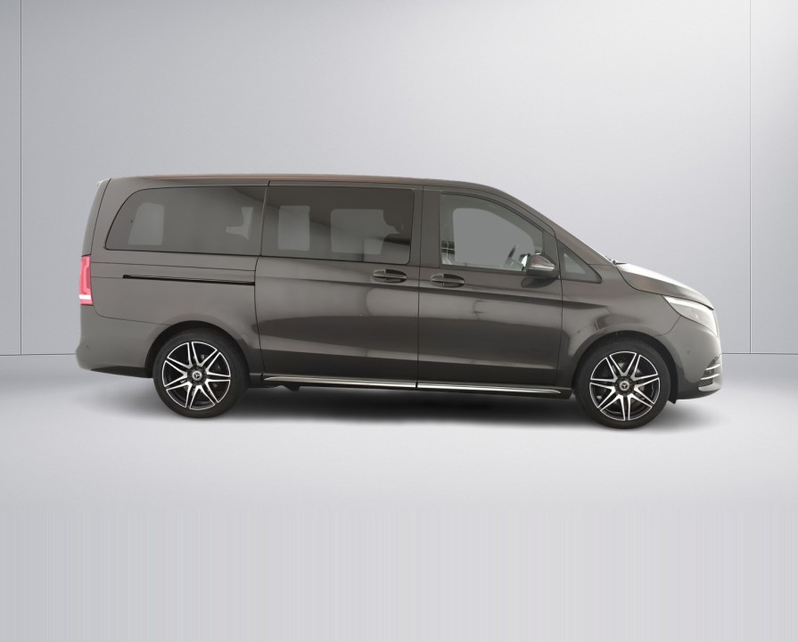 MERCEDES-BENZ V-Class 2023 — imagine 3
