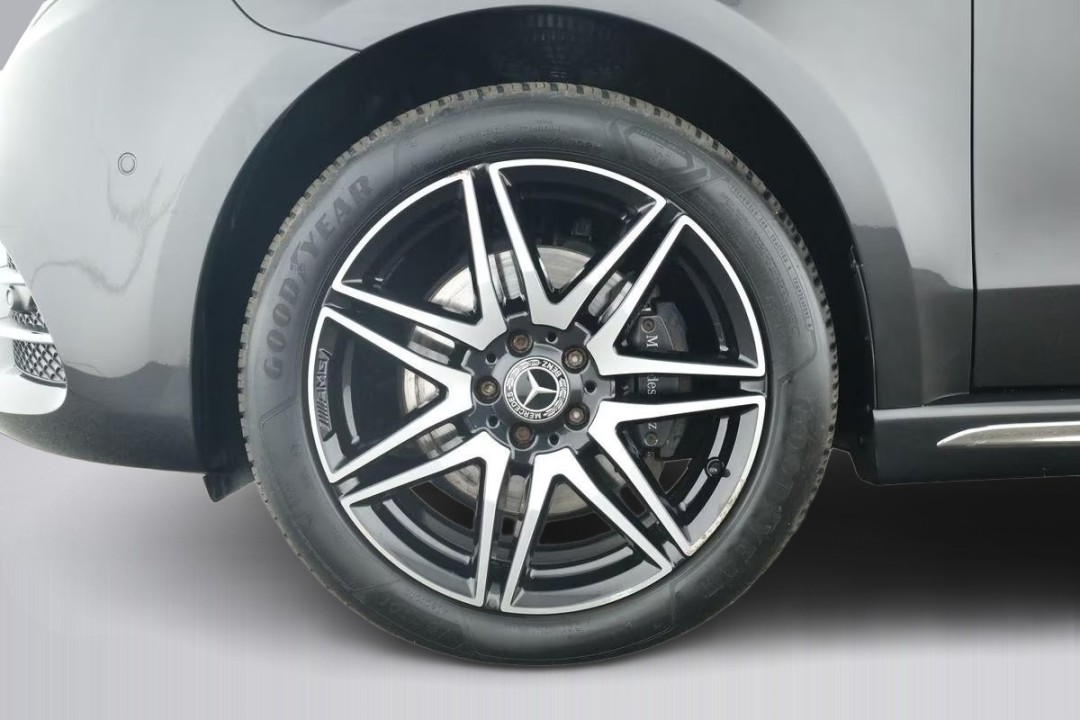 Mercedes-Benz V 300d 4MATIC Long Avantgarde - foto 28