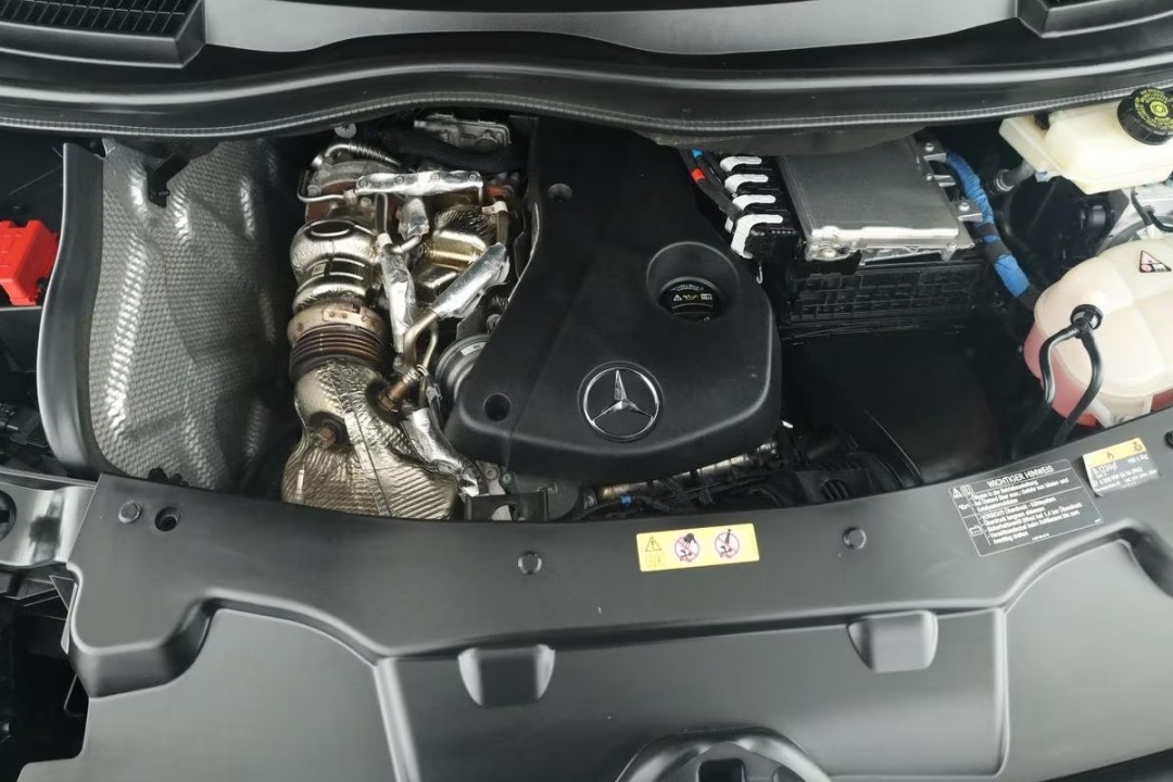 Mercedes-Benz V 300d 4MATIC Long Avantgarde - foto 25