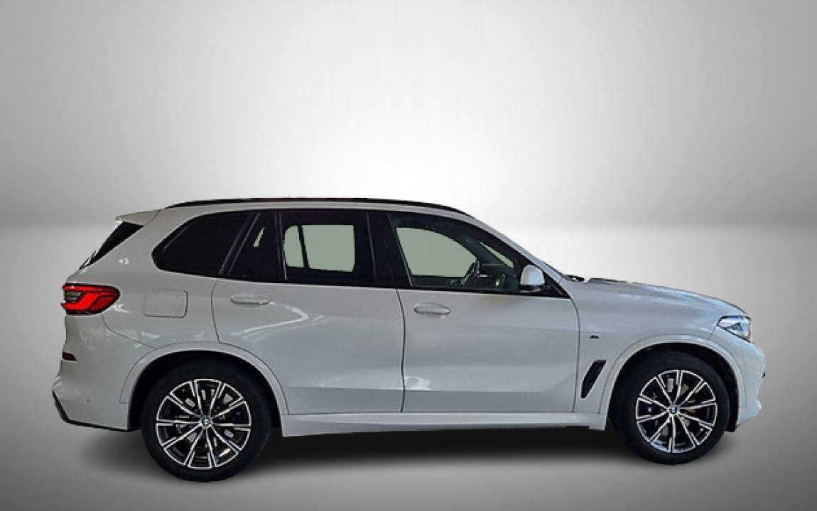 BMW X5 xDrive40i M-Sport (5)