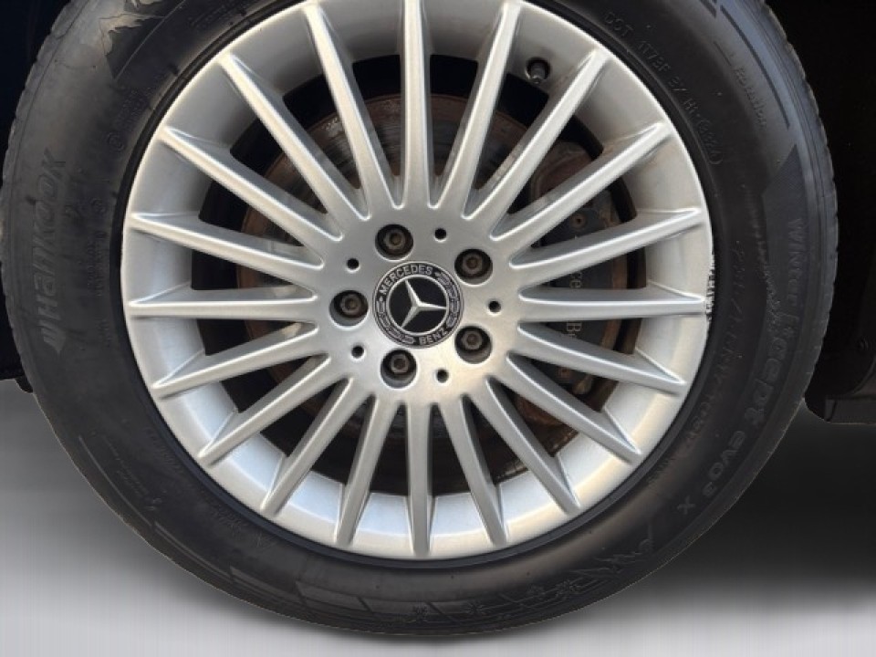 Mercedes-Benz V 300d 4MATIC Avantgarde Extralong - foto 29
