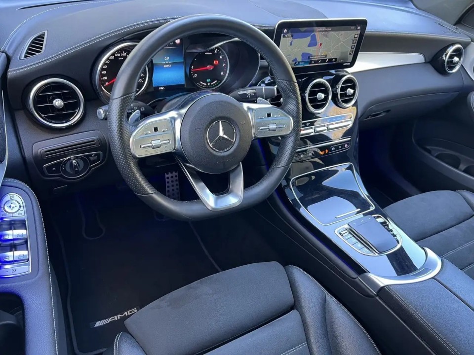 Mercedes-Benz GLC 300 4MATIC AMG - foto 10