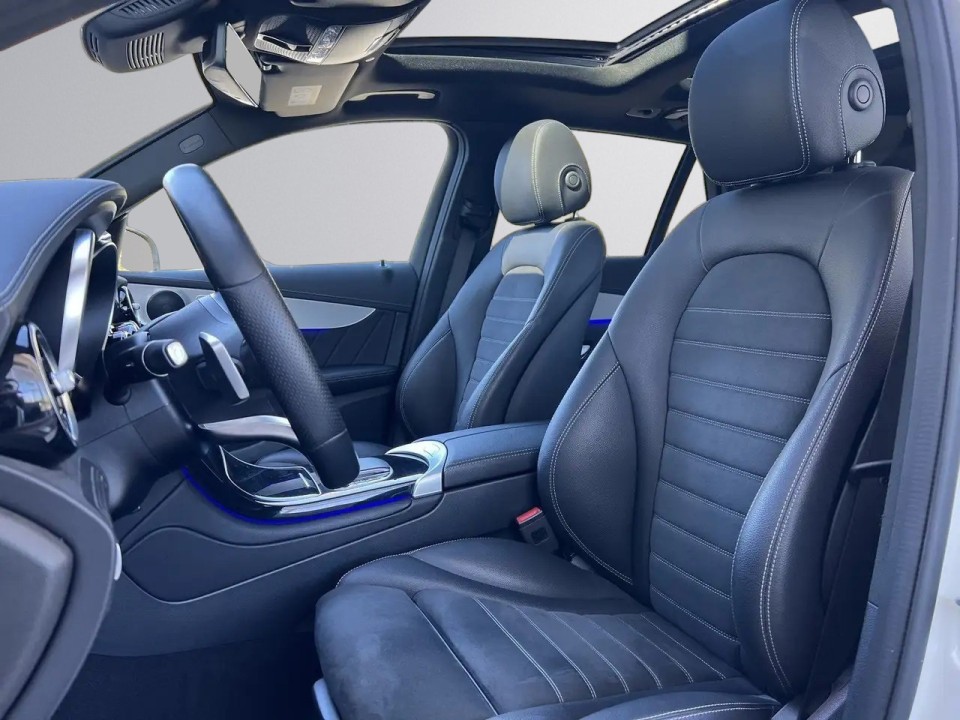 Mercedes-Benz GLC 300 4MATIC AMG - foto 12