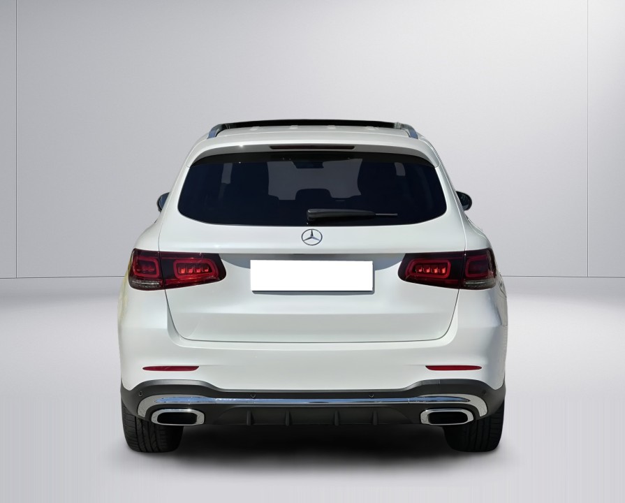 Mercedes-Benz GLC 300 4MATIC AMG (4)