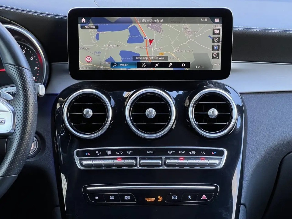 Mercedes-Benz GLC 300 4MATIC AMG - foto 19