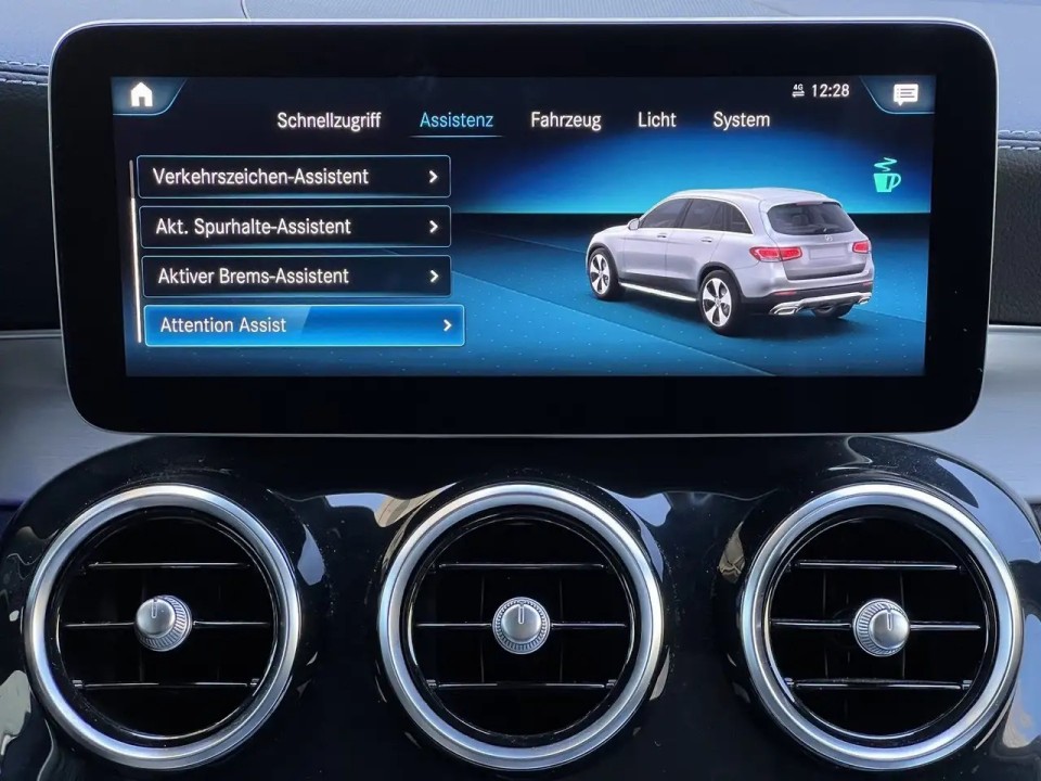 Mercedes-Benz GLC 300 4MATIC AMG - foto 15