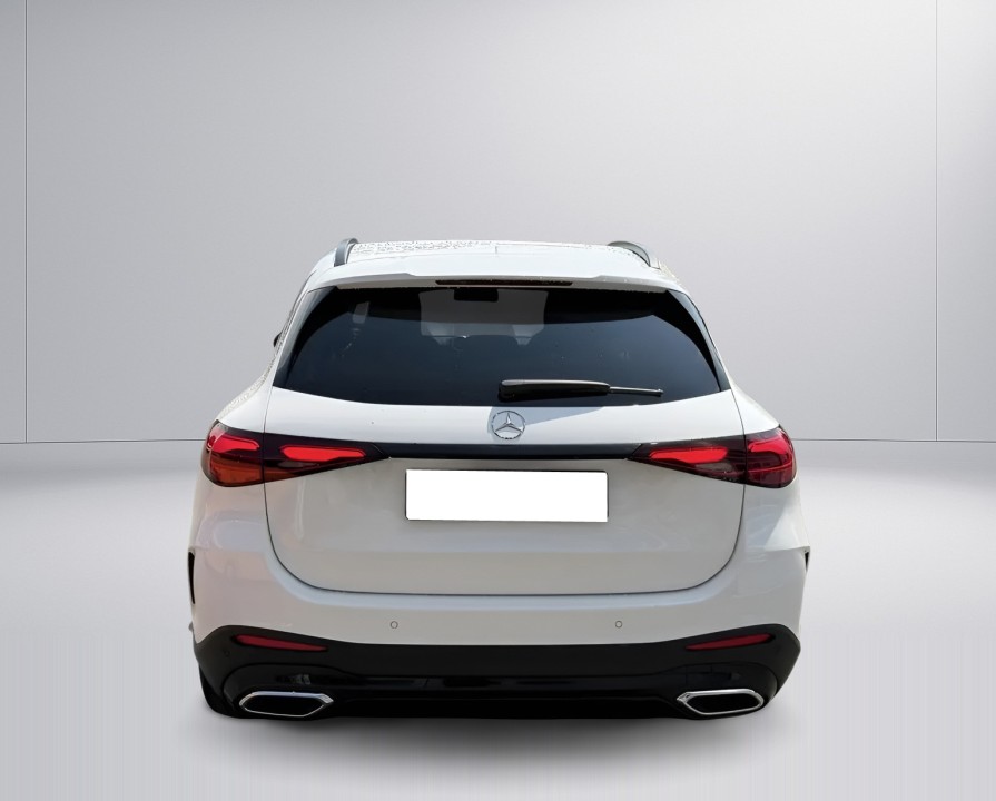 Mercedes-Benz GLC 220d 4MATIC AMG (3)