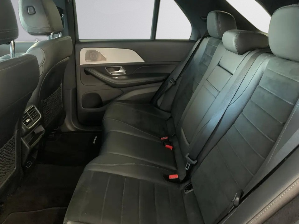 Mercedes-Benz GLE 300 AMG - foto 12