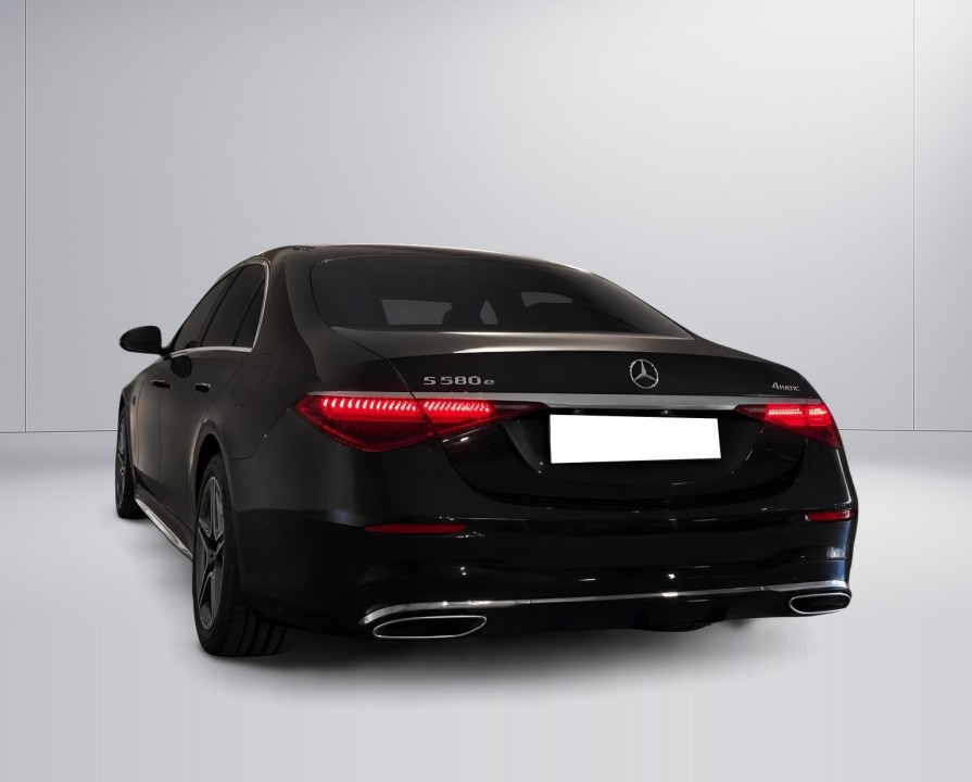 Mercedes-Benz S 580e 4MATIC AMG (3)