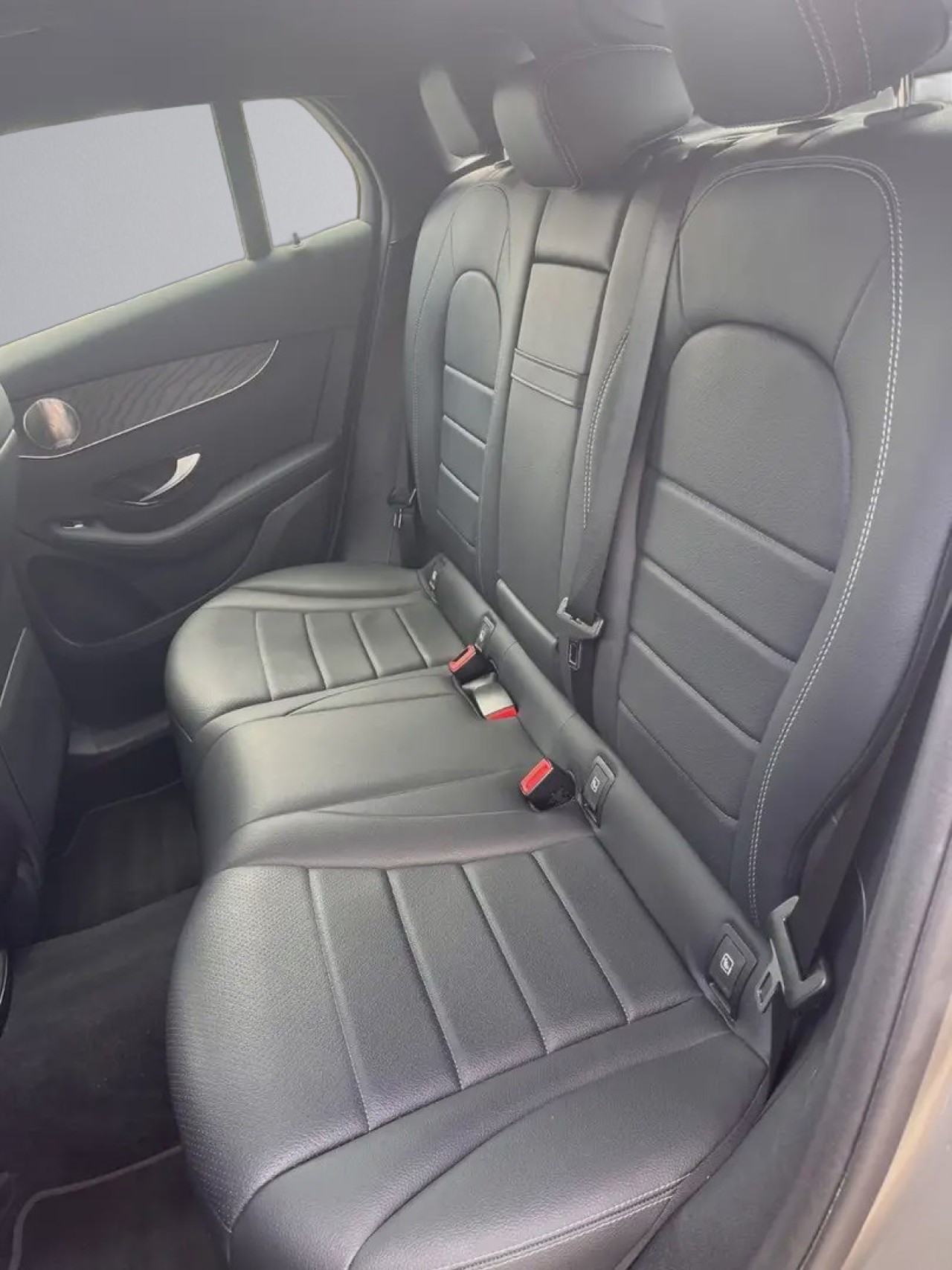 Mercedes-Benz GLC Coupé 300d 4MATIC AMG - foto 9