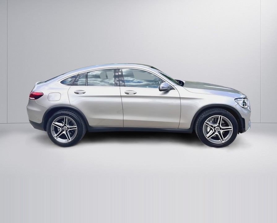 Mercedes-Benz GLC Coupé 300d 4MATIC AMG (2)