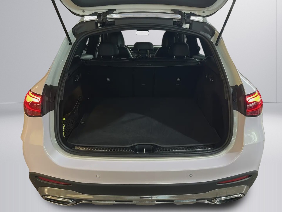 Mercedes-Benz GLC 220 AMG - foto 23