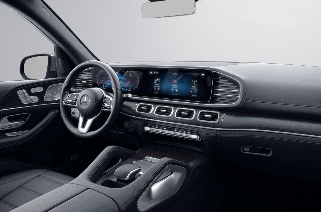 Mercedes-Benz GLE 300d 4MATIC AMG - foto 10