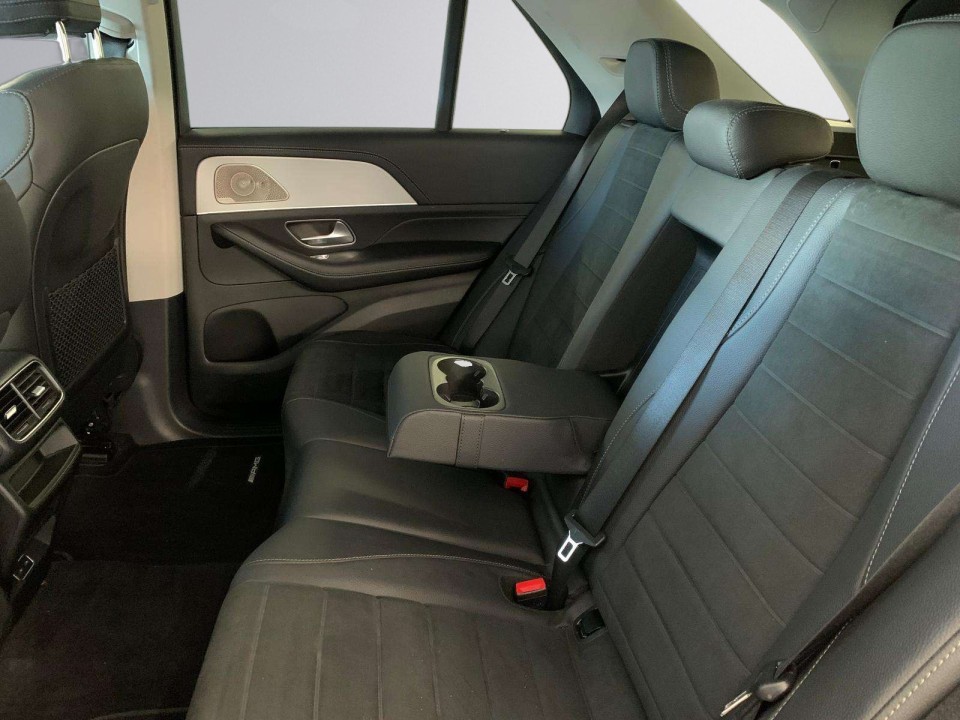 Mercedes-Benz GLE 300d AMG - foto 6