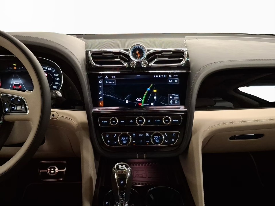 Bentley Bentayga Atelier Edition - foto 8