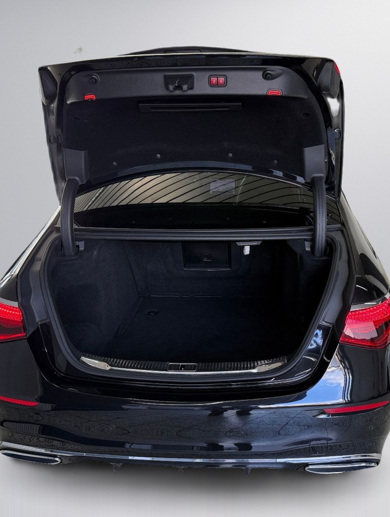 Mercedes-Benz S 400d 4MATIC AMG - foto 17