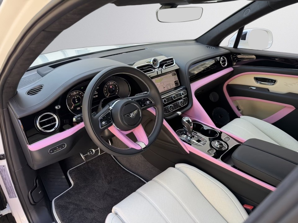 BENTLEY Bentayga 2025 — imagine 20