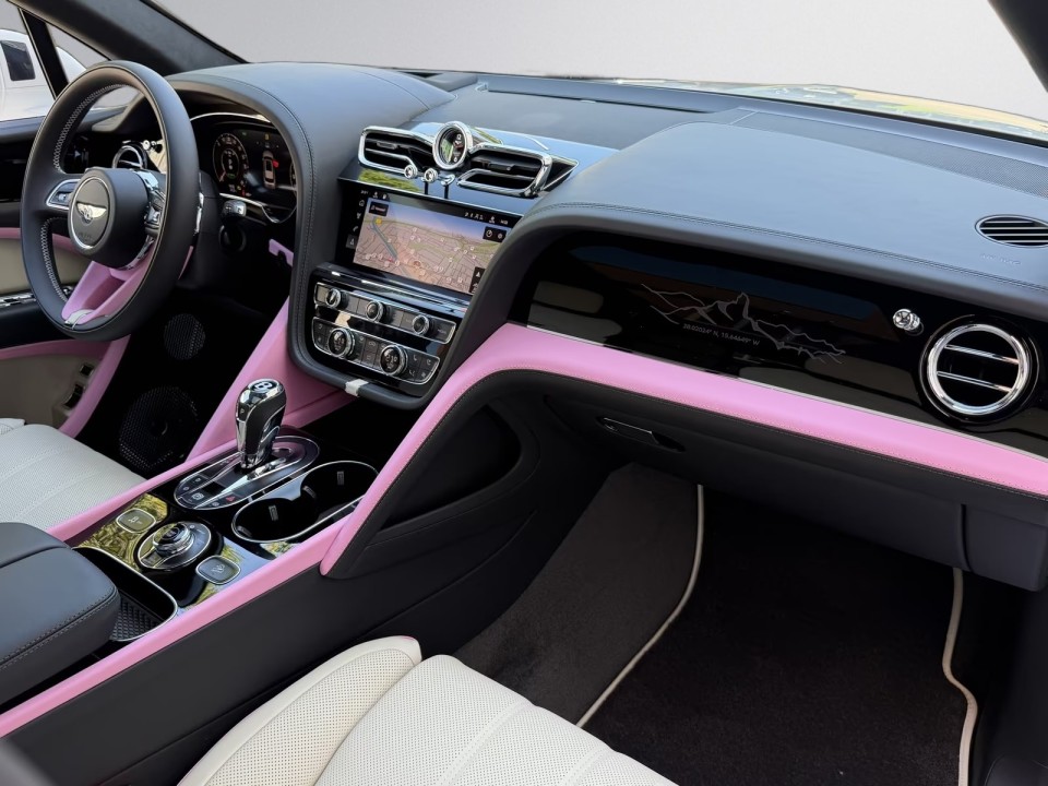 Bentley Bentayga Artenara Hybrid - foto 12