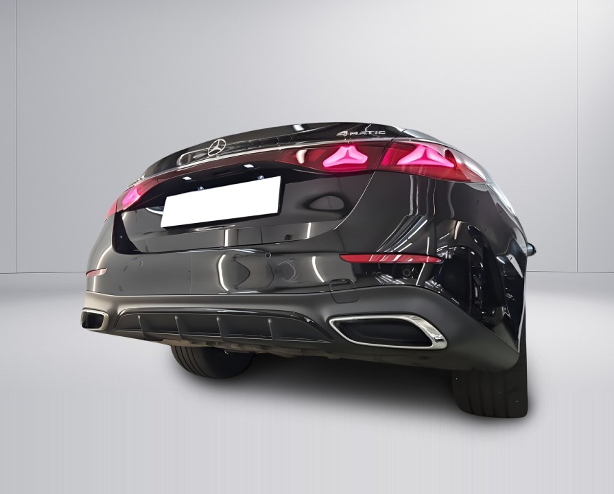 Mercedes-Benz E 220d 4MATIC - foto 18
