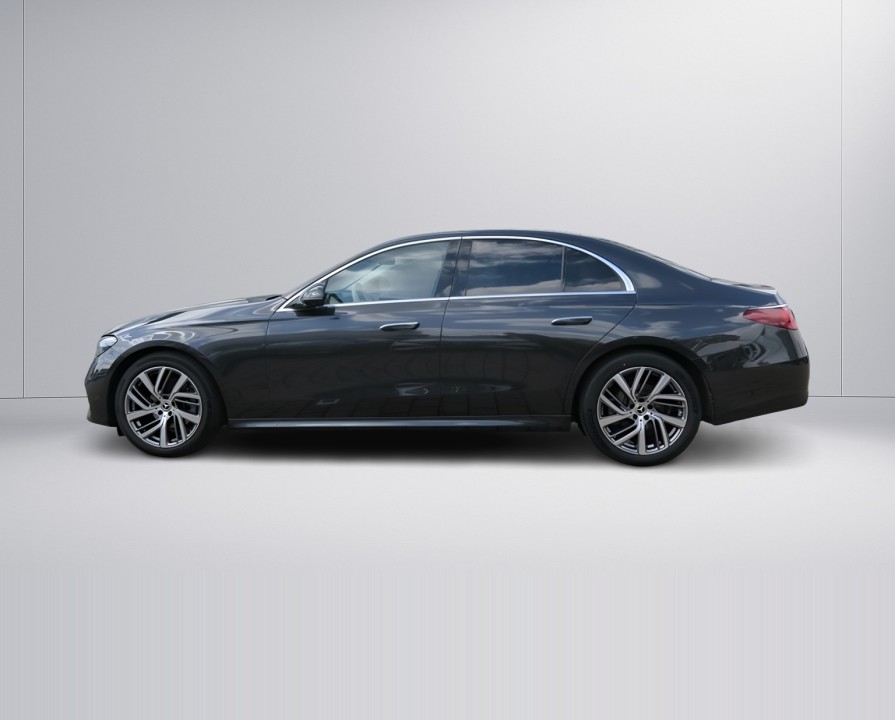 MERCEDES-BENZ E-Class 2024 — imagine 5