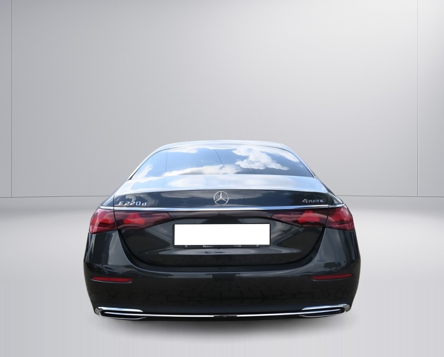 MERCEDES-BENZ E-Class 2024 — imagine 4