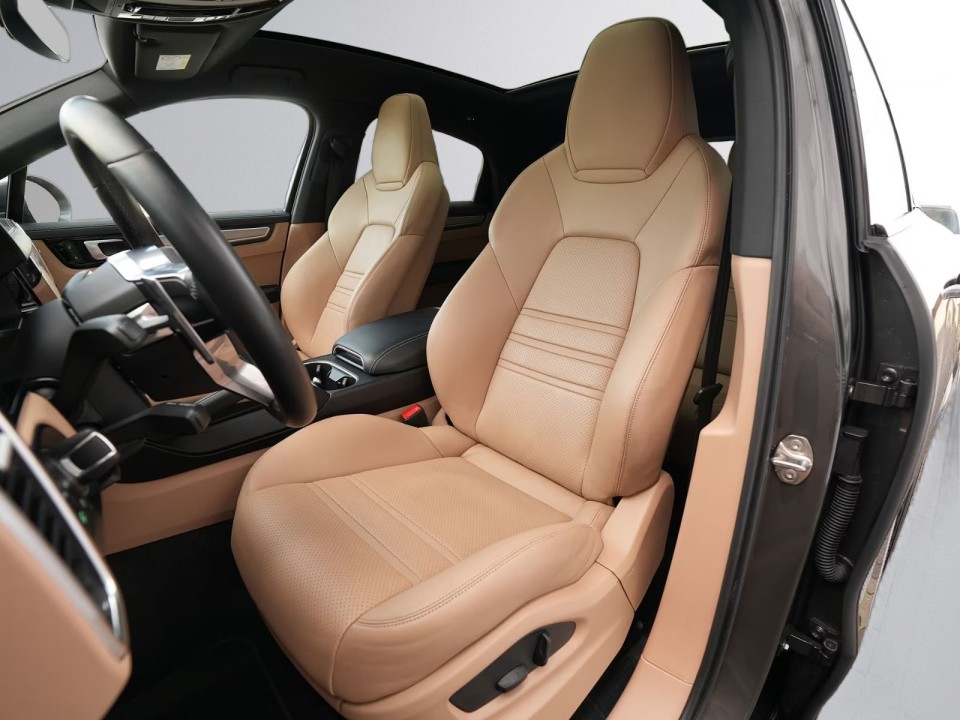 Porsche Cayenne Coupe E-Hybrid - foto 15