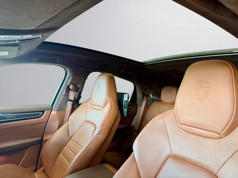 Porsche Cayenne Coupe Platinum Edition - foto 18
