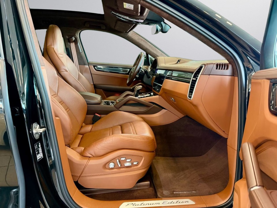 Porsche Cayenne Coupe Platinum Edition - foto 10